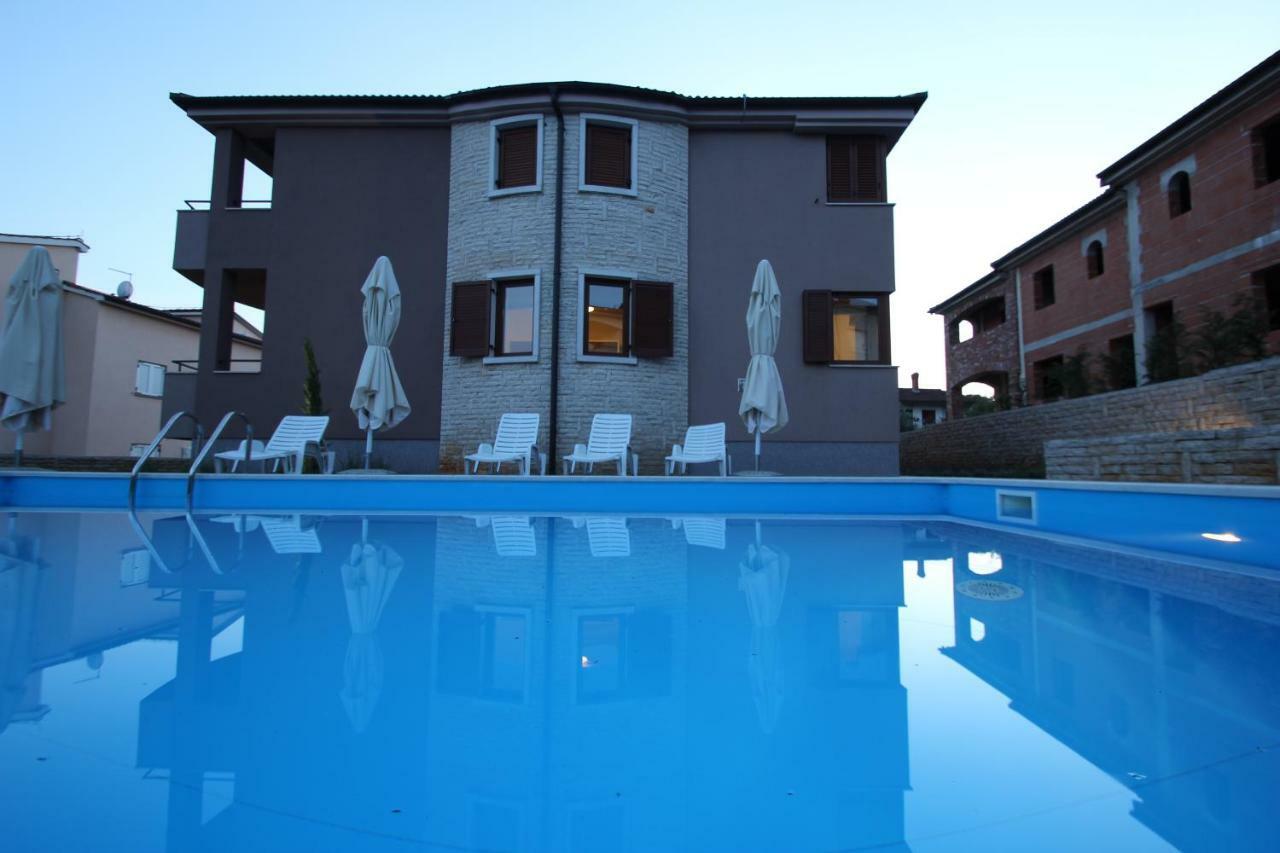 Villa Dora Vabriga Tar-Vabriga ภายนอก รูปภาพ