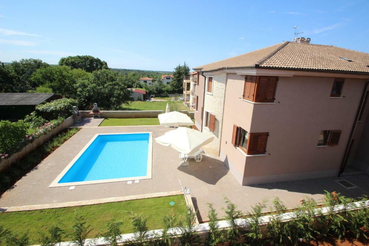 Villa Dora Vabriga Tar-Vabriga ภายนอก รูปภาพ
