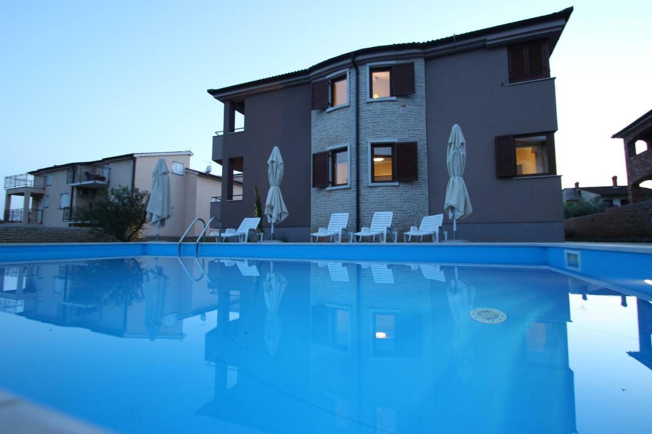 Villa Dora Vabriga Tar-Vabriga ภายนอก รูปภาพ