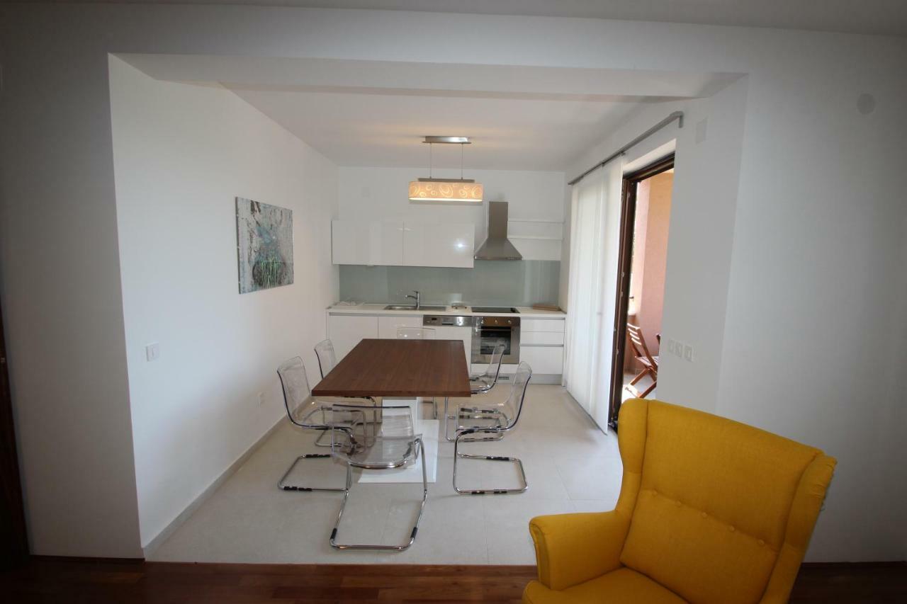 Villa Dora Vabriga Tar-Vabriga ภายนอก รูปภาพ